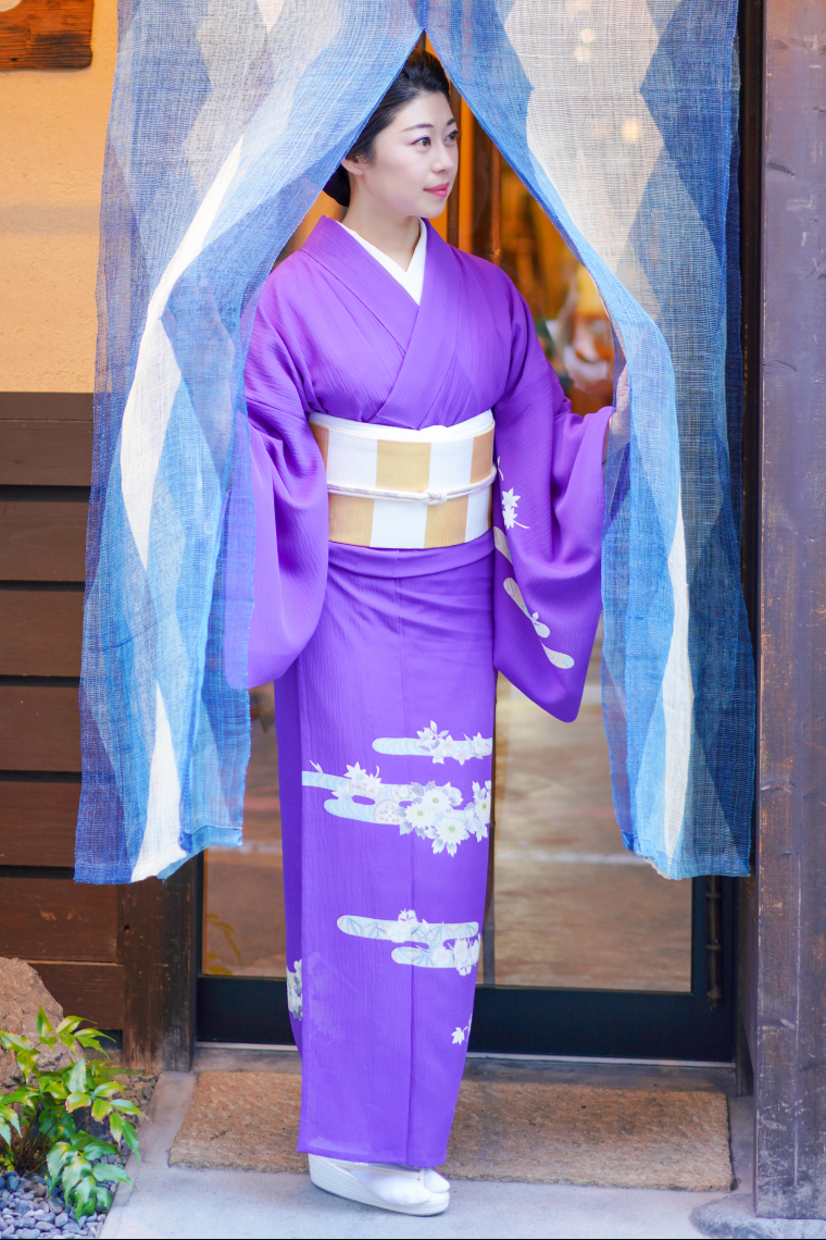 TSUMUGIの夏着物夏用　絽　京加賀友禅の付け下げ　着物